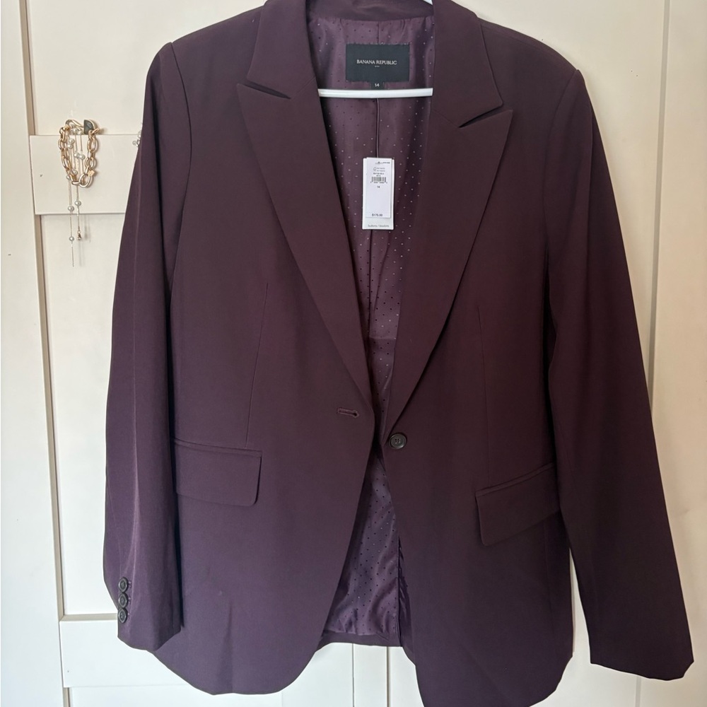 Really beautiful High Quality BANANA REPUBLIC blazer—NWT